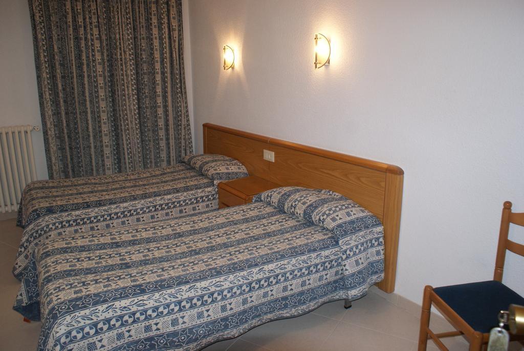 Hostal Gran Sol Llançà Chambre photo