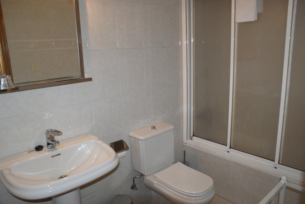 Hostal Gran Sol Llançà Extérieur photo